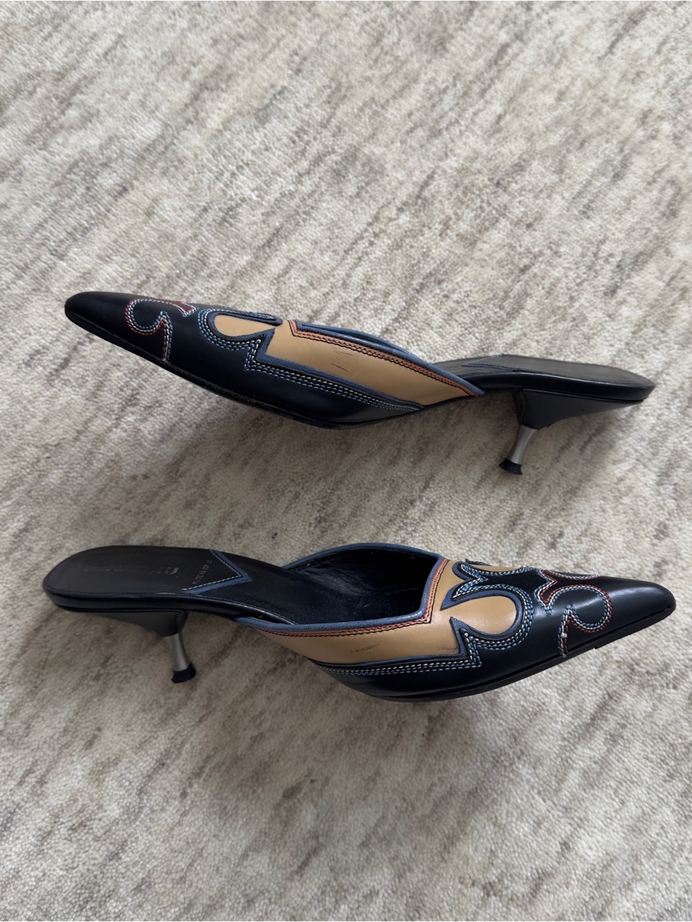 Vintage Miu Miu western heels - Picture 4 of 10